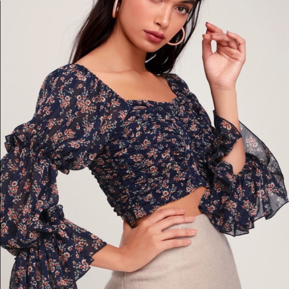 NWOT Lulu’s Top